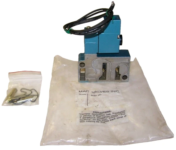 NEW MAC VALVES 24V SOLENOID VALVE 2.5W 25 - 150 PSI 914A-PM-591RA / PMD-591RAAA