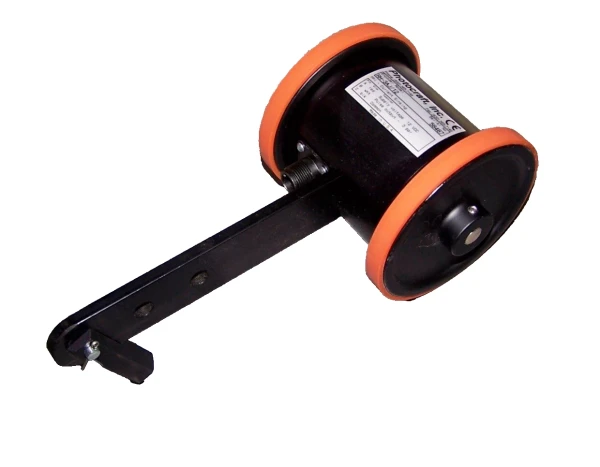 NEW PHOTOCRAFT WHEELED INCREMENTAL SHAFT ENCODER 24 VDC RH-3AJ/12