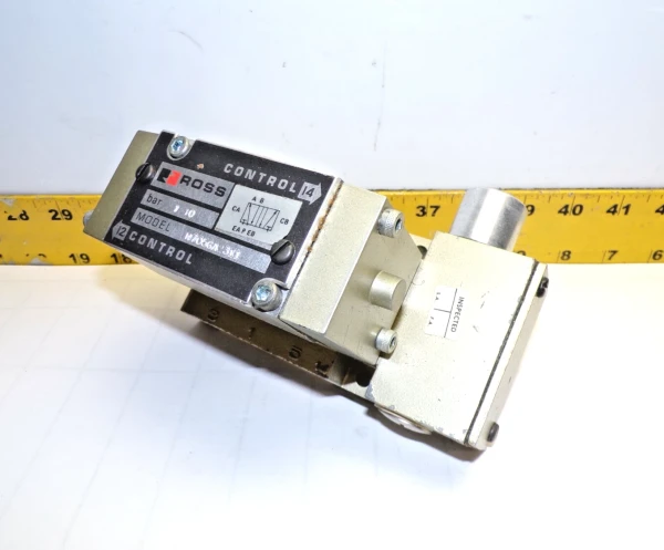 New Ross Pneumatic Valve 3/8" NPT W7056A2311