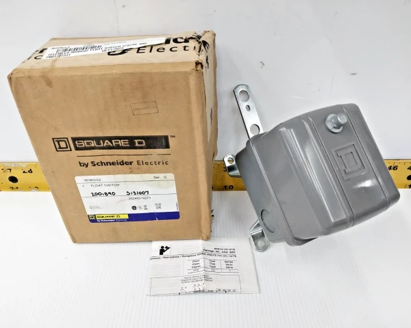 New Square D Float Switch Catalog # 9036GG2 Ser. C