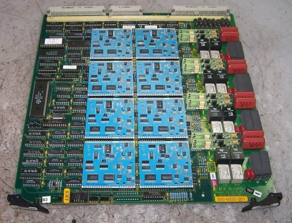 OCTEL 300-6032-001 VMX 8-PORT LINE INTERFACE CARD TWO WIRE LOOPSTART