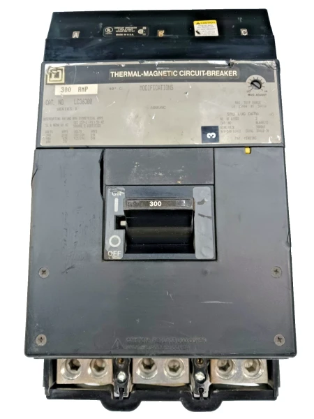 Square D 300 Amp I-Line Circuit Breaker 3 Pole 600 VAC LC36300 (Flaw)