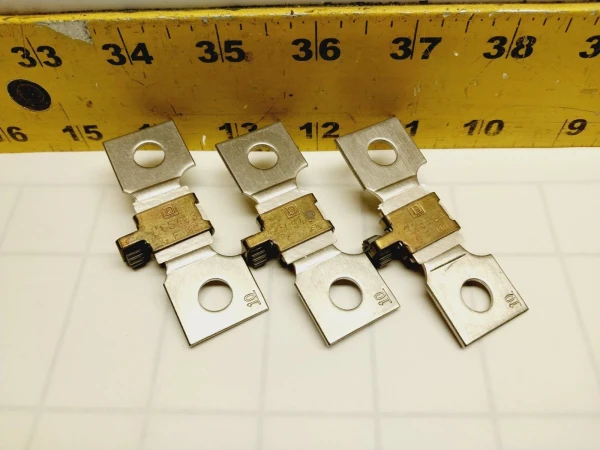 SQUARE D OVERLOAD HEATER ELEMENT THERMAL UNIT CC54.5