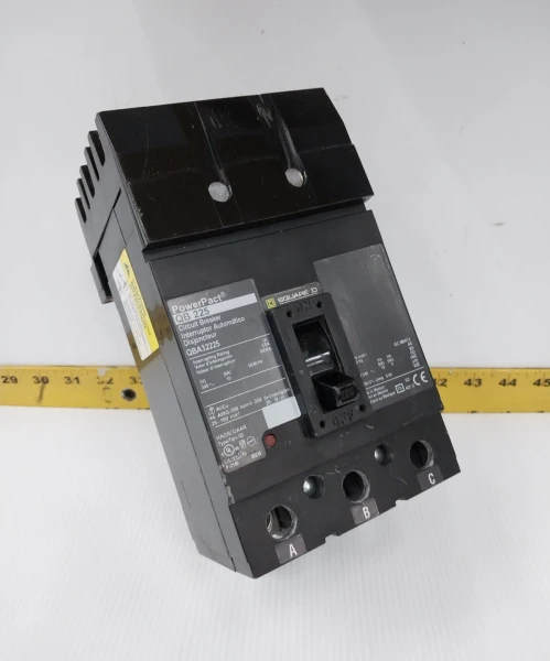 Square D PowerPact 225 Amp I-Line Circuit Breaker 240 VAC 3 Pole QBA32225