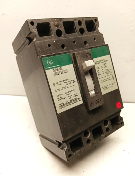 GE 20 Amp Circuit Breaker 3 Pole 480 VAC / 250 VDC TED134020WL
