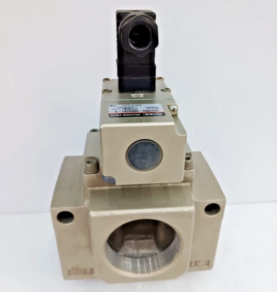 New SMC VP3185V-205DZA1-N Solenoid Valve 1-1/4" Npt