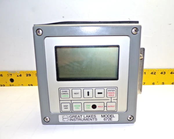 New Schott Great Lakes Instruments Conductivity Analyzer 115V Model 672E