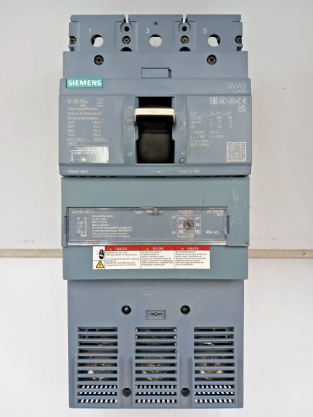 New Siemens 400 Amp Circuit Breaker 3 Pole 600 VAC / 750 VDC 3VA5340-6EC31-0AA0