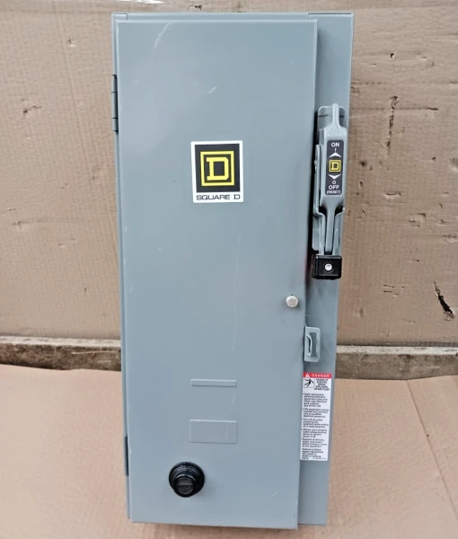 New Square D Size 1 Breaker Combination Motor Starter 8539SCG44V02S Coil 120 Vac