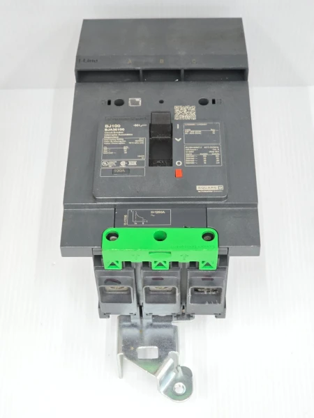 Square D PowerPact 100 Amp I-Line Circuit Breaker 480 VAC 3 Pole 100 kA BJA36100