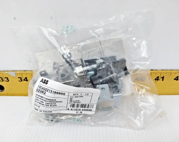 New ABB OZXK2 Auxiliary Contacts 1SCA022131R8850