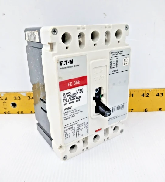 Eaton 50 Amp Circuit Breaker 600 VAC / 250 VDC 3 Pole FD3050L