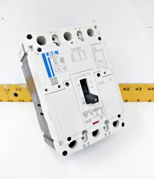 Eaton 30 Amp Circuit Breaker 600 VAC / 250 VDC 3 Pole PDG23G0030TFFL
