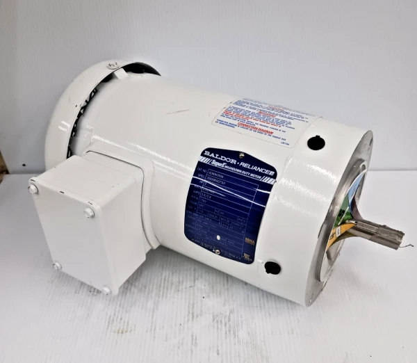 New Baldor 2 HP Ac Electric Washdown Motor 56C 1760 Rpm 230/460 Vac VEDM3558