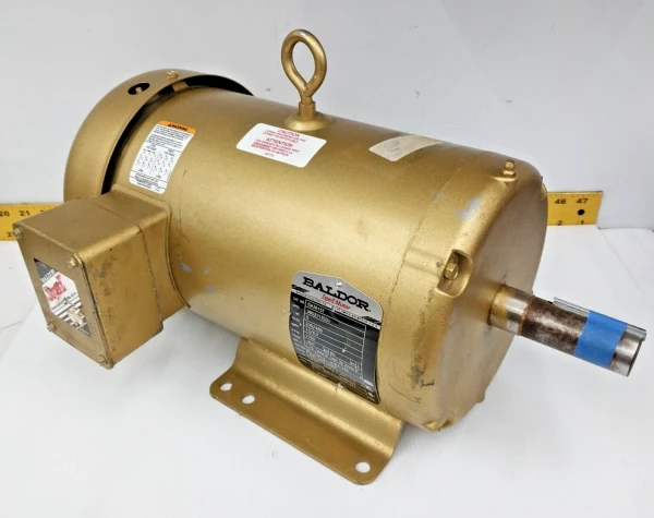 Baldor 5 HP AC Electric Motor 230/460 VAC 1750 RPM 3 Phase 184T EM3615T