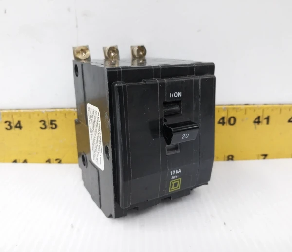 New Square D 20 Amp Bolt-On Circuit Breaker 240 VAC 3 Pole QOB320