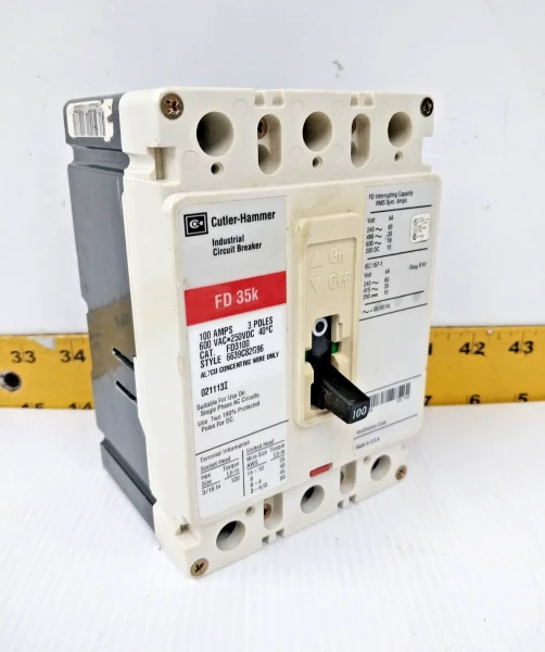 Cutler-Hammer 100 Amp Circuit Breaker 600 VAC / 250 VDC 3 Pole FD3100
