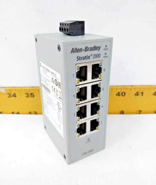 Allen-Bradley Stratix 2000 Unmanaged 8 Port Ethernet Switch 1783-US8T