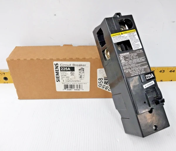 New Siemens 225 Amp QSH Type Circuit Breaker 120/240 VAC 2 Pole QS2225H