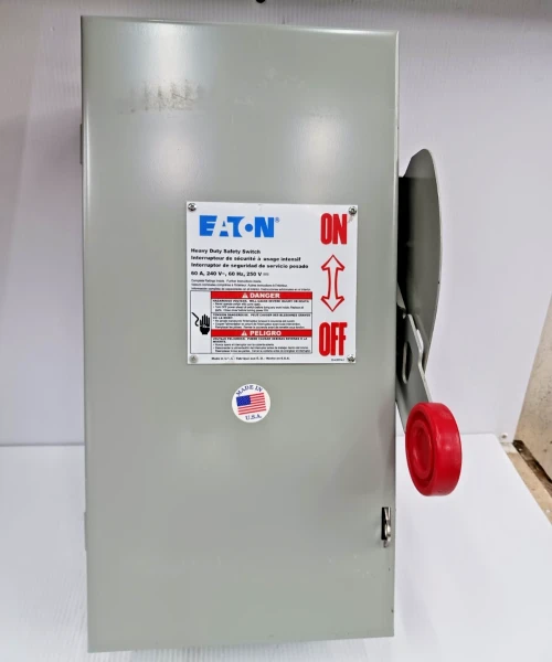 New Eaton 60 Amp Fusible Safety Disconnect Switch 240 VAC 3 Pole DH322FGK
