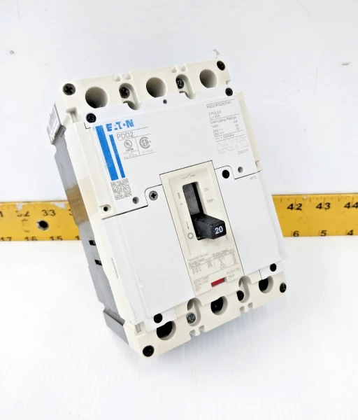 Eaton 20 Amp Circuit Breaker 240 VAC / 250 VDC 3 Pole PDD23F0020TFFL