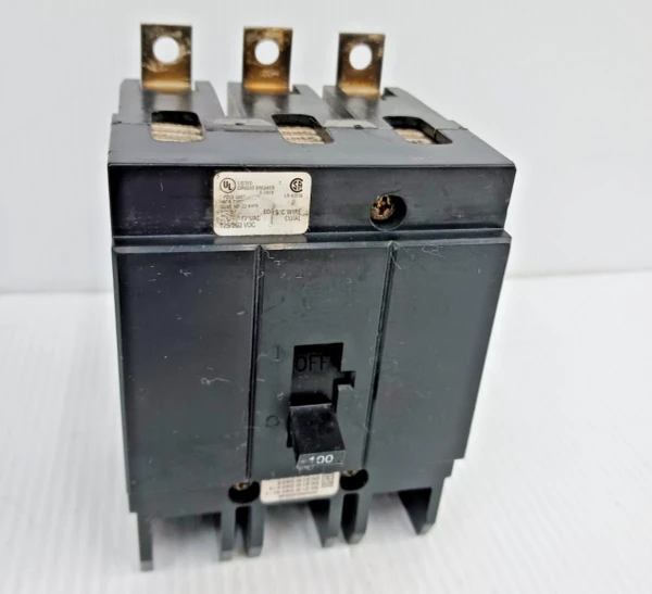 New Cutler Hammer Eaton 100 Amp Bolt-On Circuit Breaker 240 VAC 3 Pole GHB3100