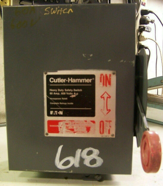 CUTLER HAMMER 60A NON-FUSIBLE SAFETY SWITCH 600 VAC 60 HP 3PH TYPE 12 DH362UDK