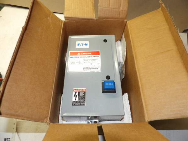 NEW EATON 27 AMP 3P ENCLOSED SIZE 1 MOTOR STARTER 600 VAC 240 V COIL ECN0511BAA