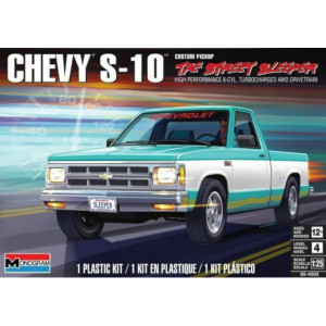 Chevy S-10 Custom Pickup