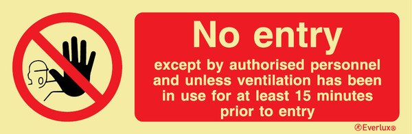 Everlux 400x150 No entry except authorised pers | IMPA 338547
