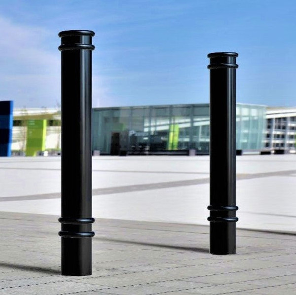 900mm Above Ground GFC3700 Ornamental Steel Bollard