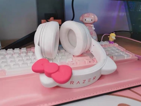 Razer x Sanrio Hello Kitty Kraken BT 