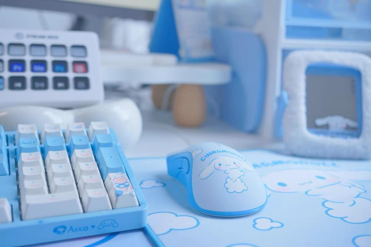 J*a様 Razer Customs サンリオコラボ　キーボード&マウスセット RAZER x Sanrio Cinnamoroll Special Edition Gaming Mouse and