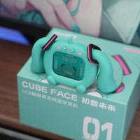  BilibiliGoods x Hatsune Miku Cube Face LCD Screen Special Edition Wireless Bluetooth Earbuds 