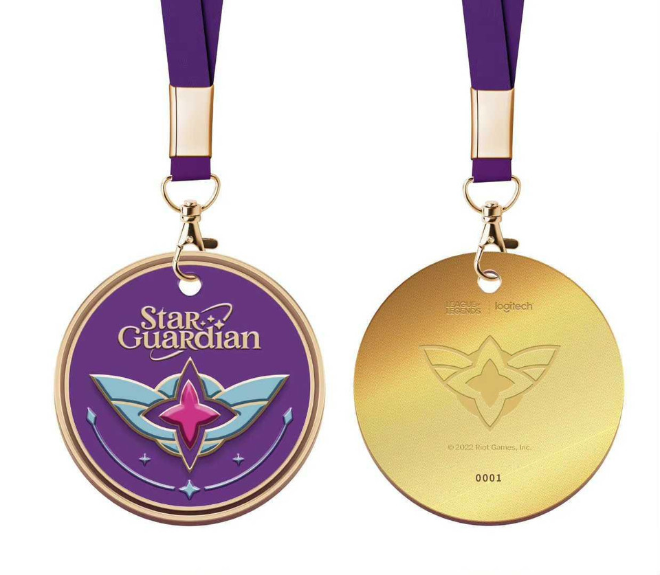  Logitech x League of Legends Universe Star Guardian Ahri Limited Edition Gift Box 