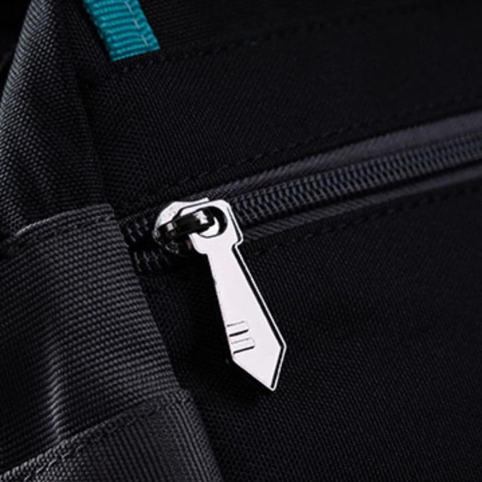 Moeyu x Hatsune Miku Crossbody Shoulder Messenger Bag Zipper | Panda Wagon