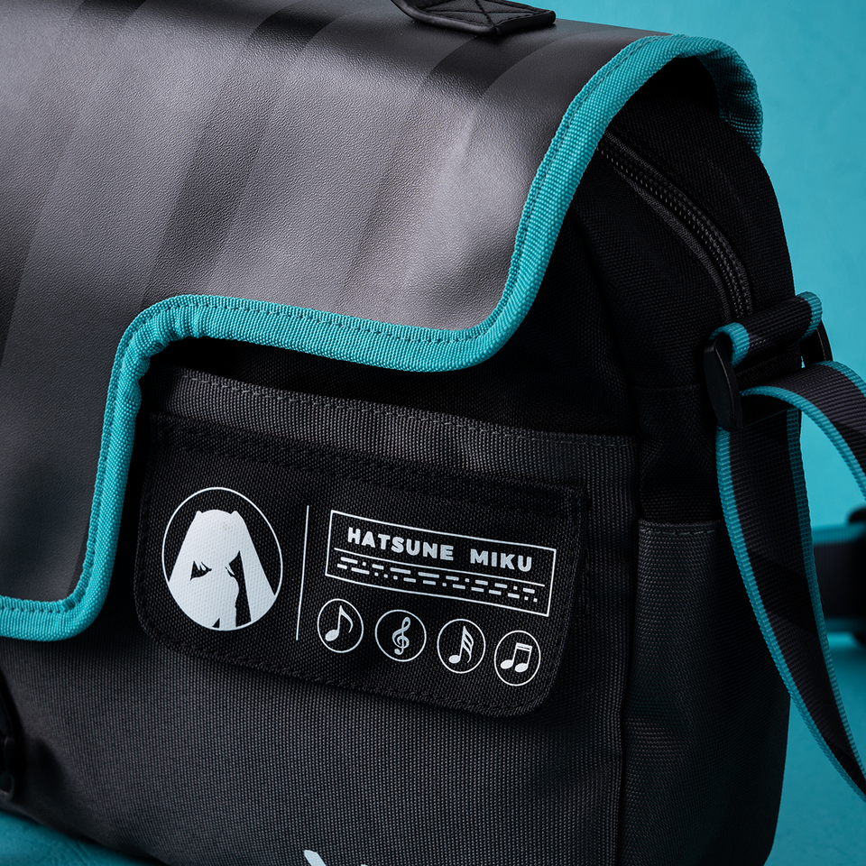 Moeyu x Hatsune Miku Special Edition Crossbody Shoulder Messenger Bag