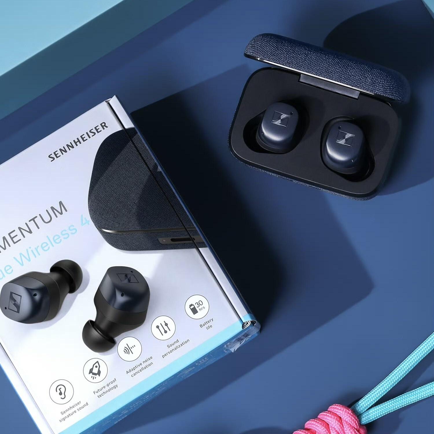 Sennheiser x Hatsune Miku Edition MOMENTUM 4 True Wireless