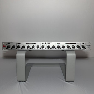 DBX 166XS Dual Channel Compressor Limiter Gate 1U Rack Used Powers On READ