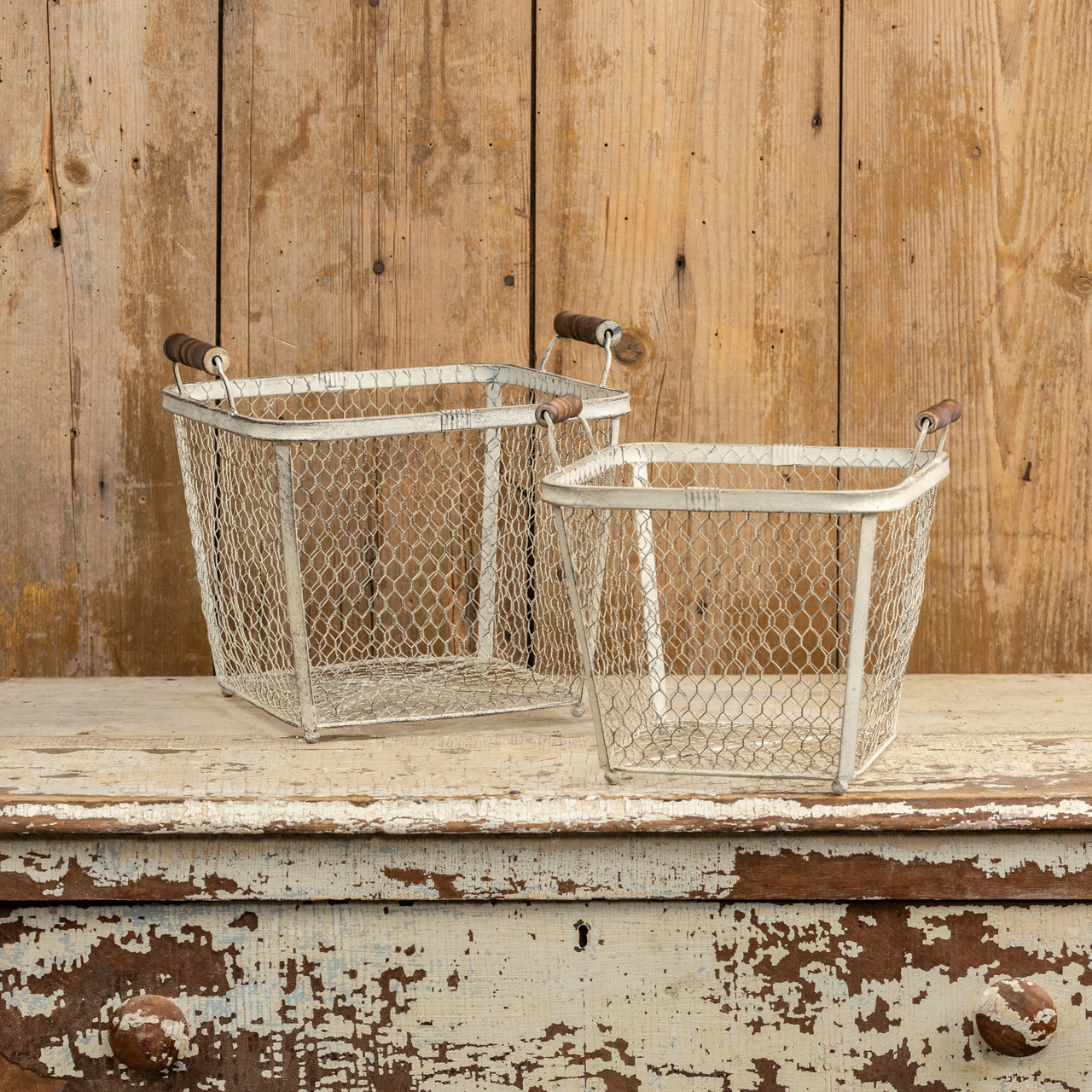SET/ 2 RUSTIC WHITE WIRE BASKETS Ragon House