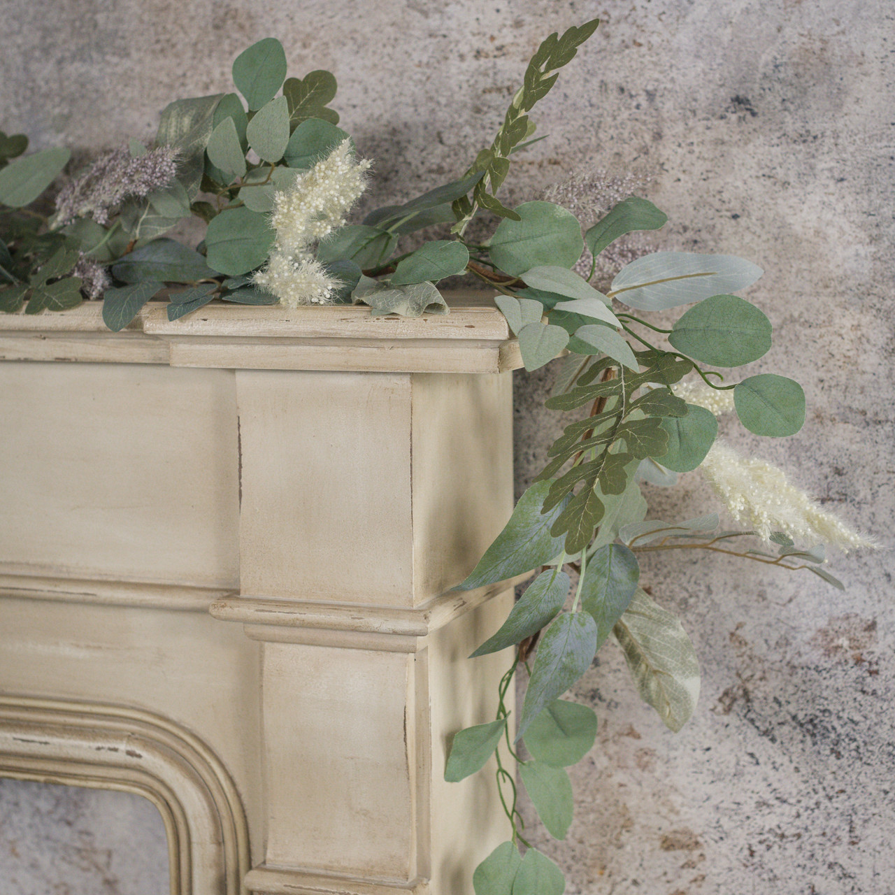 6' EUCALYPTUS W/ CREAM & PURPLE HEATHER GARLAND