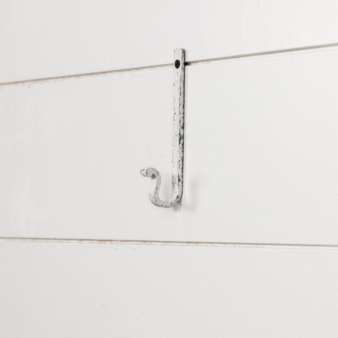 6" WHITE FORTIFIED HOOK