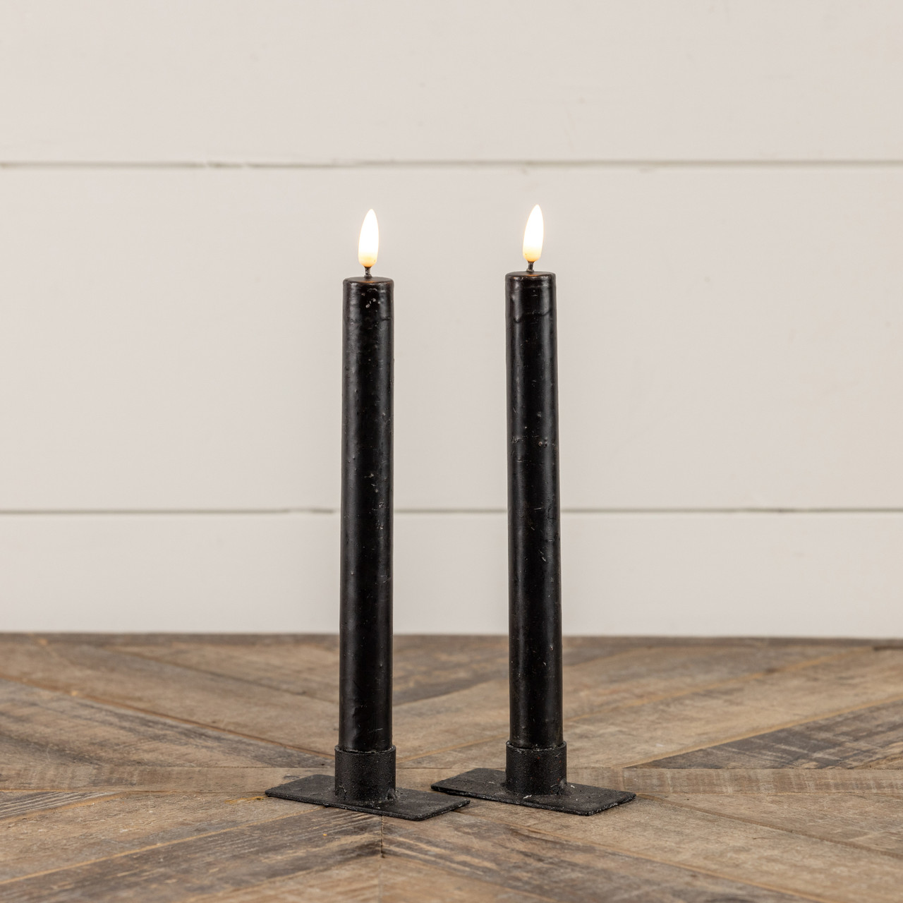 SET 2 9 5 3D FLAME BLACK TAPER CANDLE Ragon House   NY229027 SET  26235.1702063029 