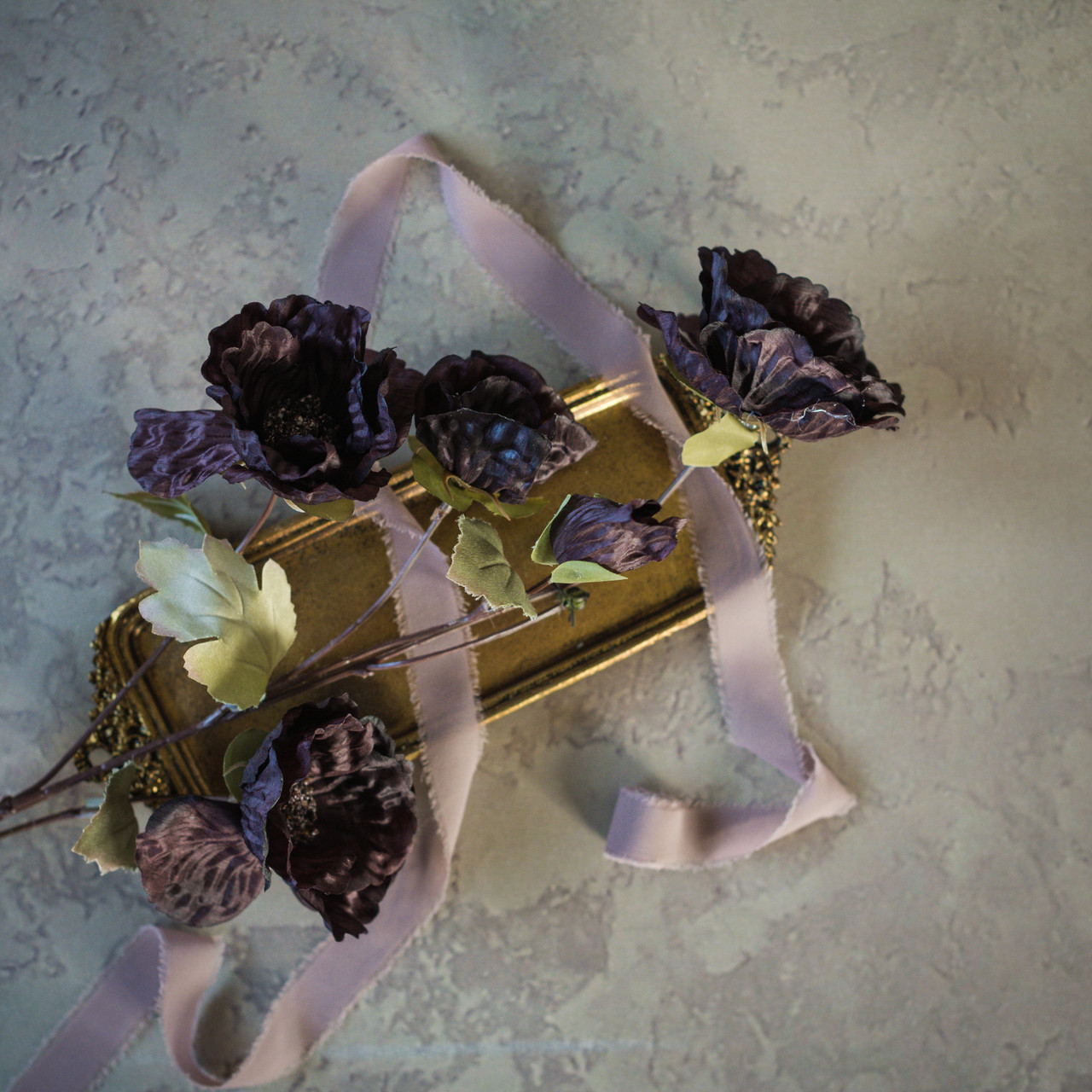 32.75" DARK PURPLE POPPY SPRAY