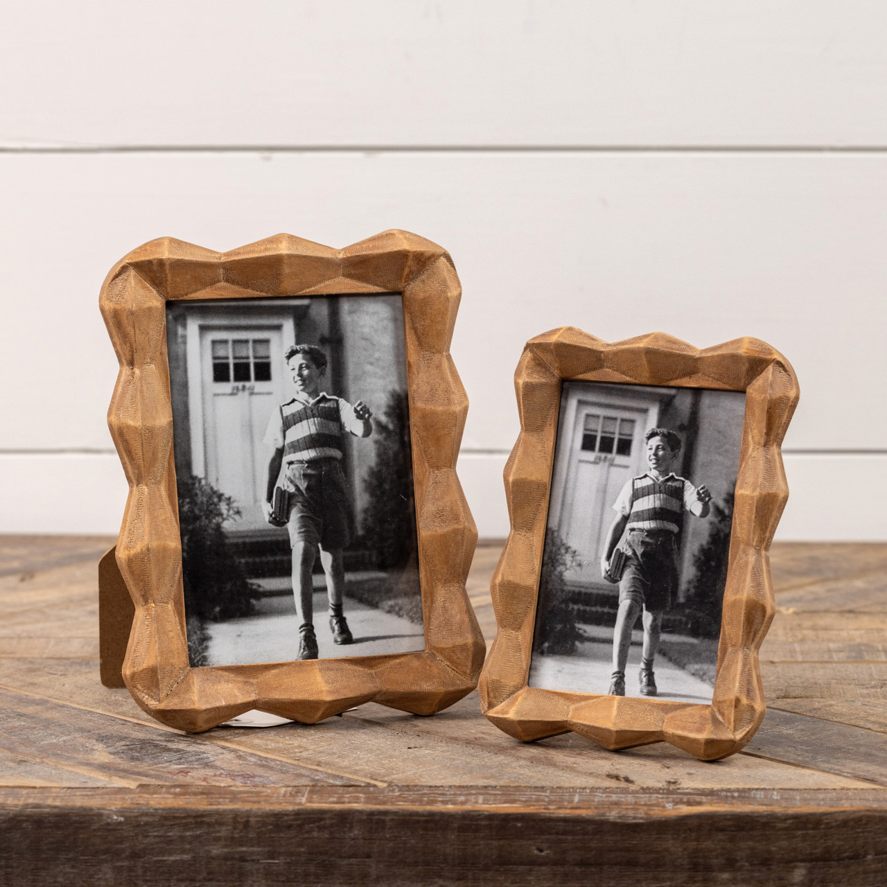 SET/ 2 WAVY WOOD PHOTO FRAMES Ragon House