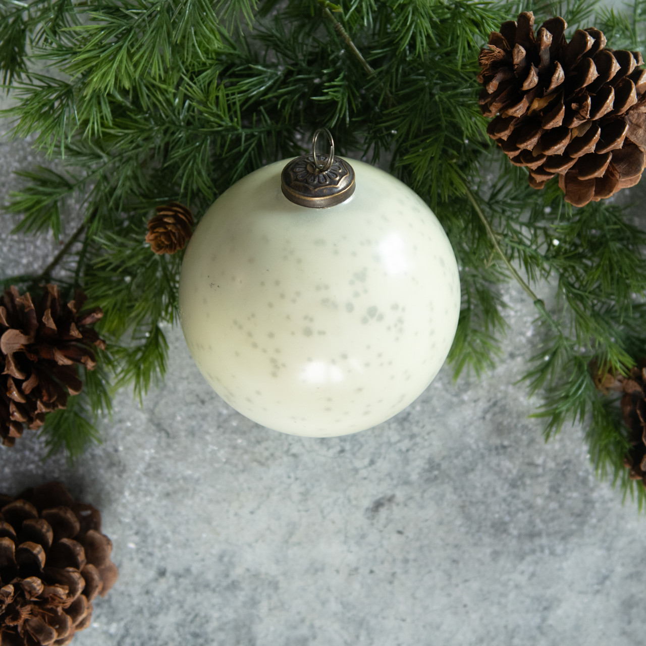 5" WHITE KUGEL ORNAMENT