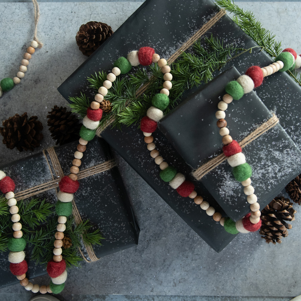 CLASSIC CHRISTMAS FELT POM POM & WOOD BEAD GARLAND