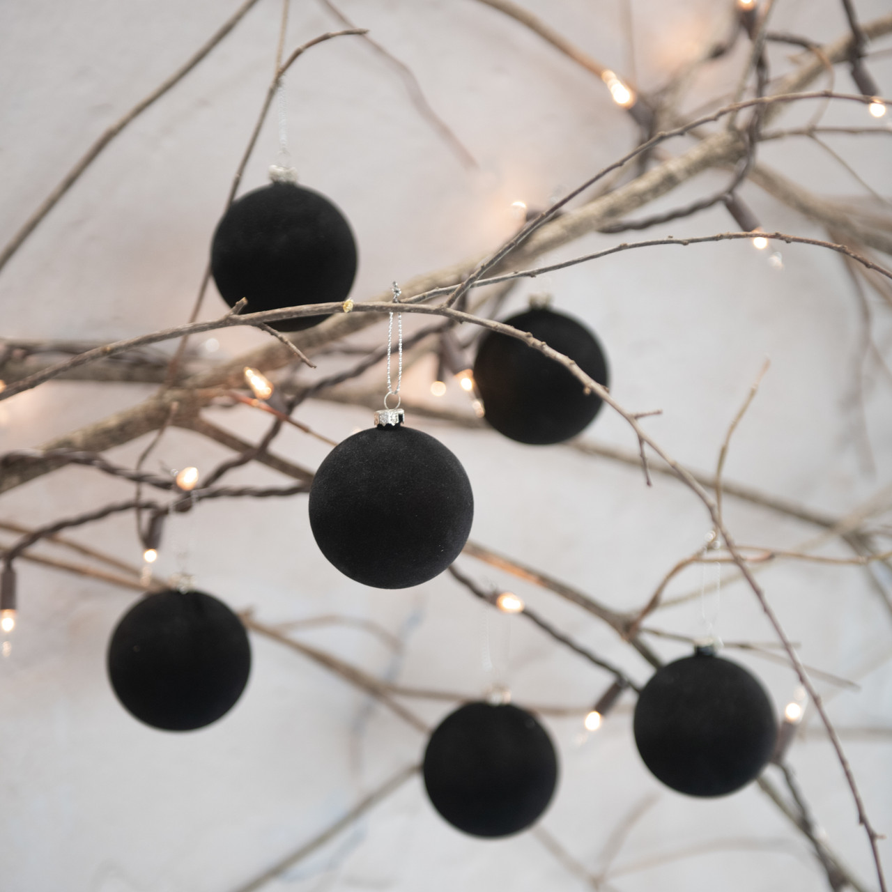 SET/ 6 - 2.5" BLACK FLOCKED BALLS