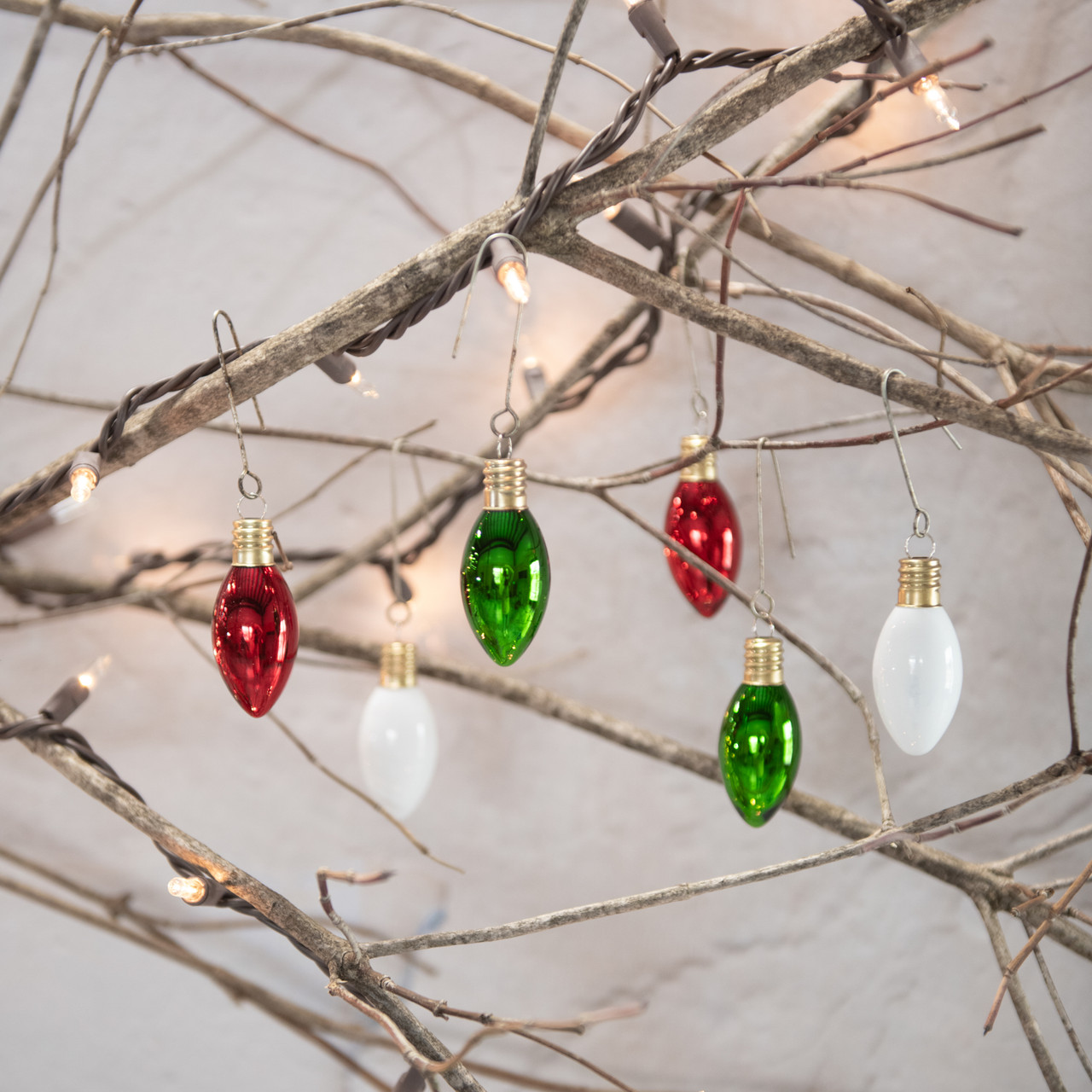 SET/ 6 GREEN, RED & WHITE GLASS BULBS