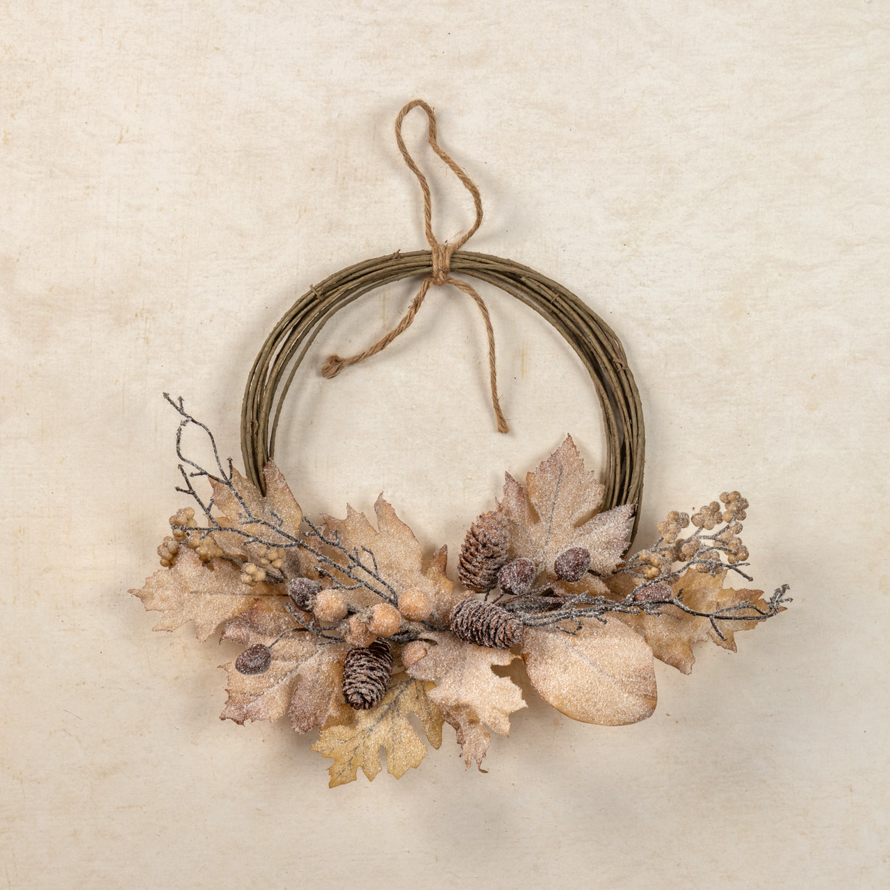 18" FROSTED WOODLAND LEAF WREATH